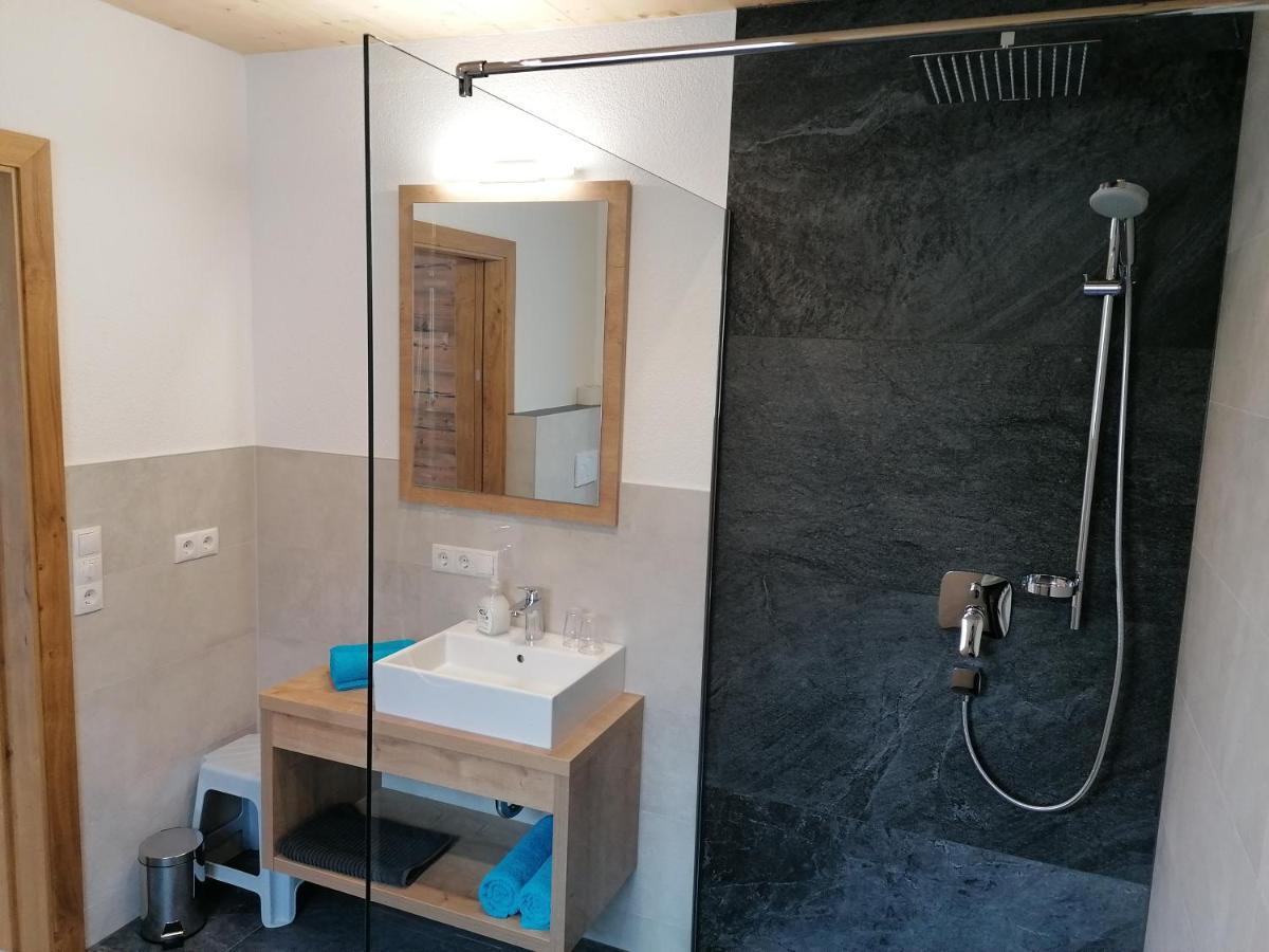 Montepart Zillertal Apartman Hainzenberg Kültér fotó