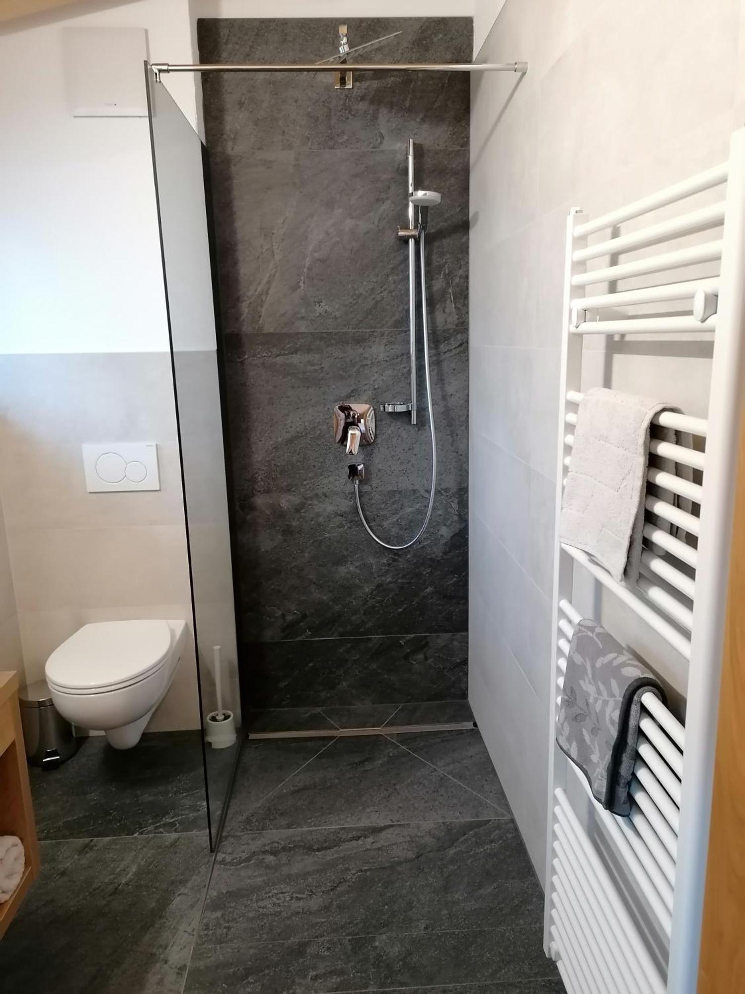 Montepart Zillertal Apartman Hainzenberg Kültér fotó