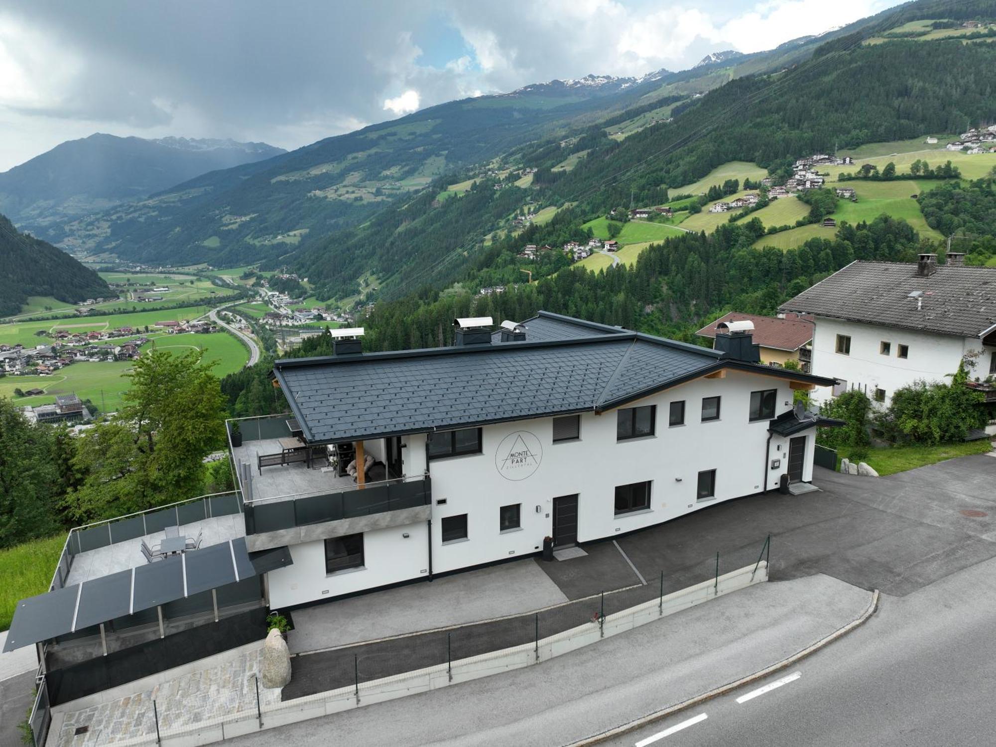 Montepart Zillertal Apartman Hainzenberg Kültér fotó