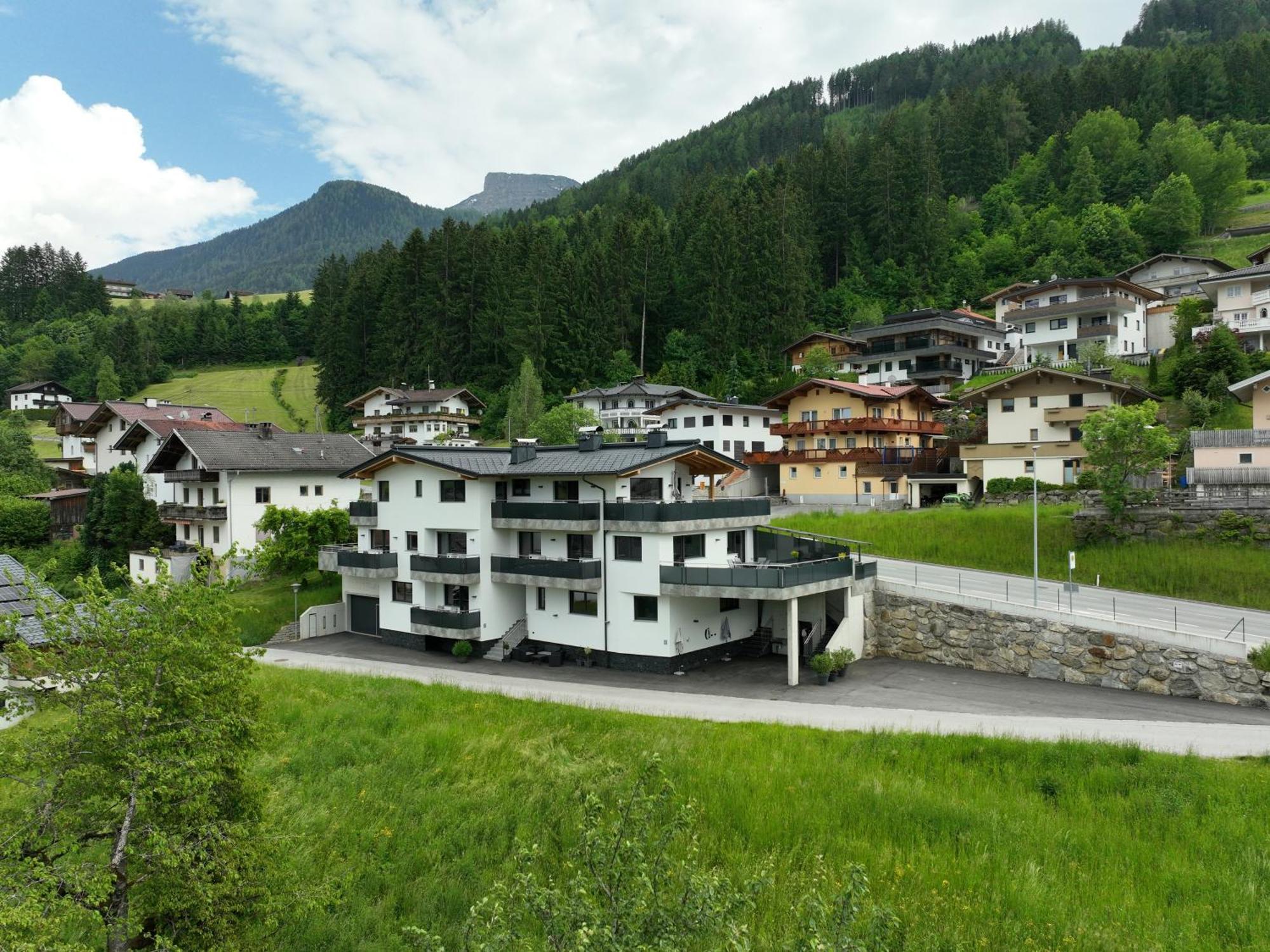 Montepart Zillertal Apartman Hainzenberg Kültér fotó